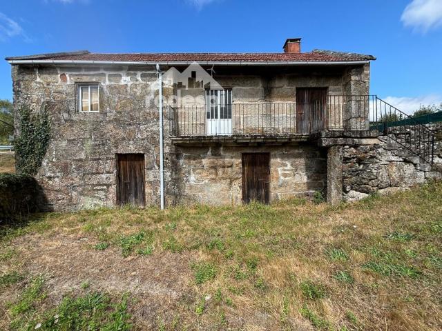 Chalet, A Cañiza