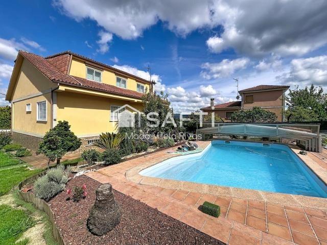 Chalet, A Estrada