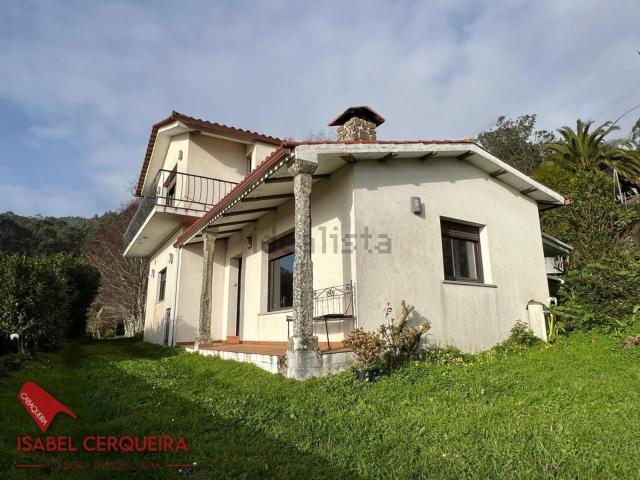 Chalet, A Guarda