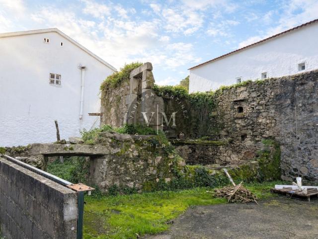 Chalet, A Guarda