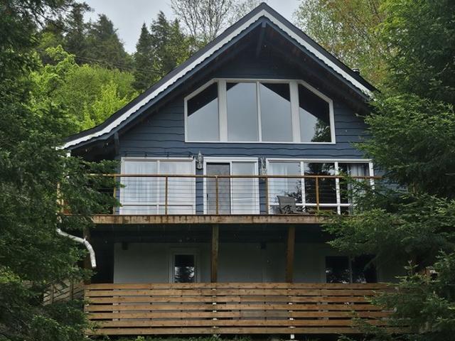 Chalet à Louer 1676 3ei avenue, Val Morin 7 photos | Logis Québec