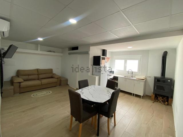 Chalet, Amposta