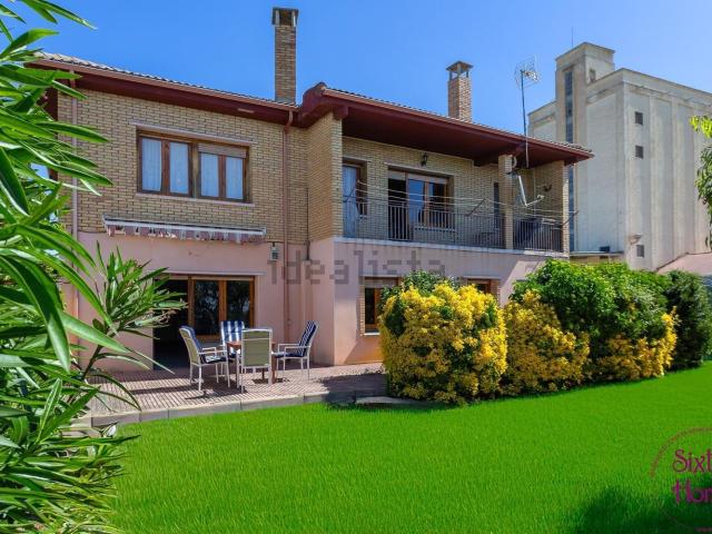 Chalet, Angüés
