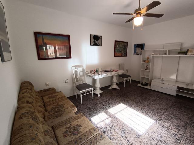 Chalet, Abenojar