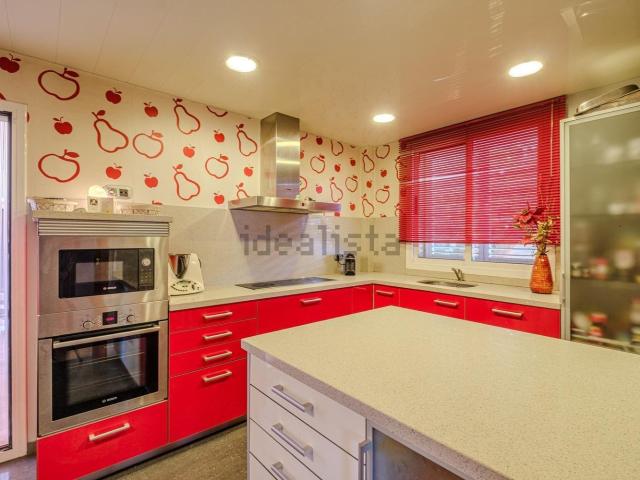 Chalet, Abrera