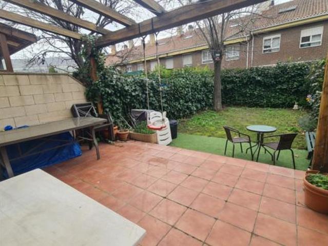 Chalet adosado Venta Valladolid Capital, Las Villas Covaresa Parque Alameda La Rubia