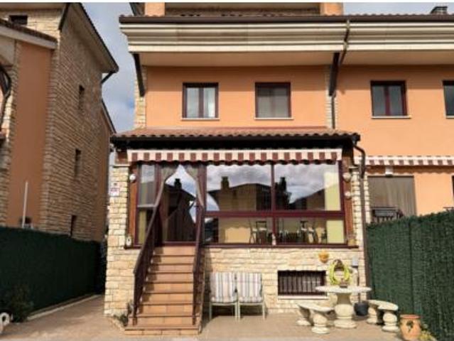 Chalet adosado Venta Berrioplano Berriobeiti, Berrioplano Berriobeiti