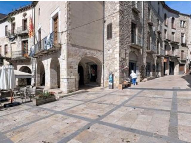 Chalet adosado Venta Besalú, Besalú