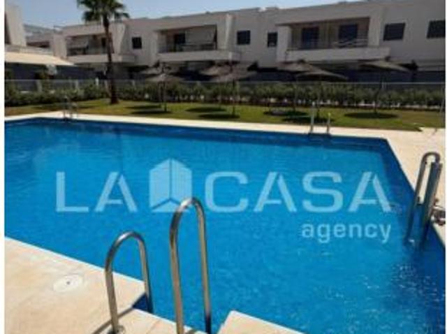 Chalet adosado Venta Dos Hermanas, Entrenúcleos