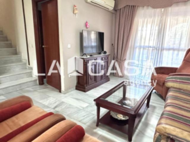 Chalet adosado Venta Gelves, Gelves