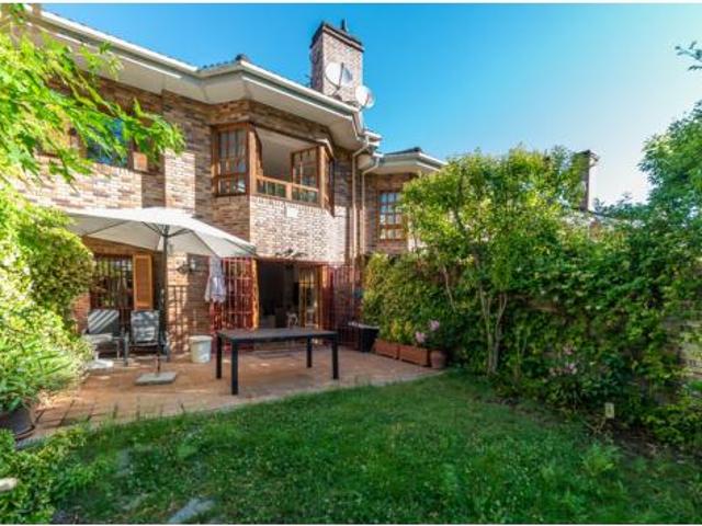 Chalet adosado Venta Majadahonda, Zona Monte del Pilar