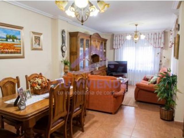 Chalet adosado Alquiler Valdestillas, Valdestillas