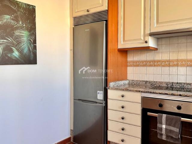 Chalet adosado · Alquiler a largo plazo ·
