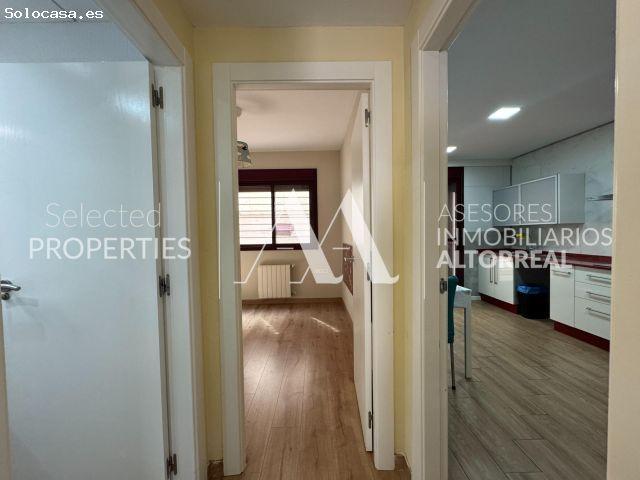 Chalet Adosado con garaje en Altorreal El Chorrico Molina de Segura 4 habitaciones 3 baños Acceso