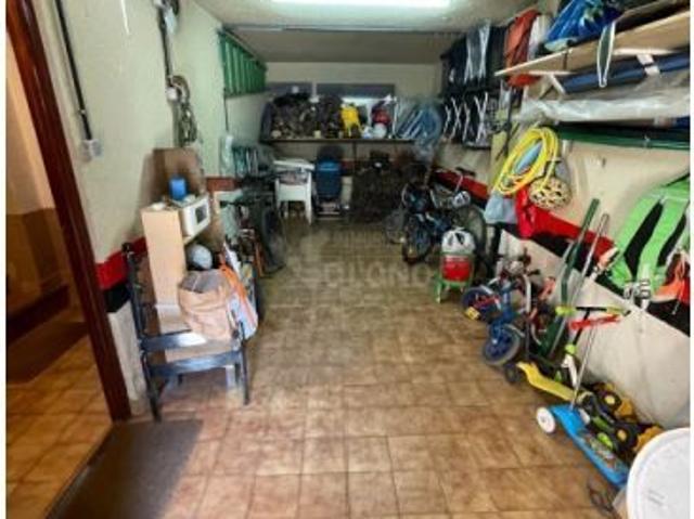 Chalet adosado con jardín privado a lado de las piscinas de Rodezno a 8 km de