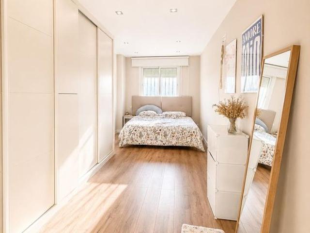 Chalet adosado de 140 m2 en venta calle birdie, Rincón de la Victoria, Provincia de Málaga, Andalucía