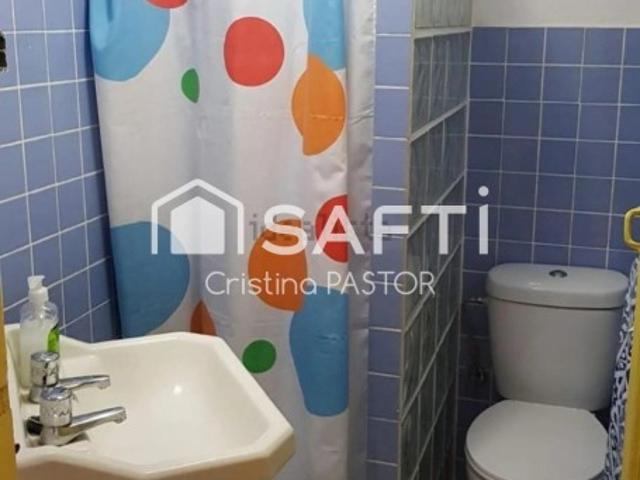 Chalet adosado de 3 plantas, con terraza y bodega