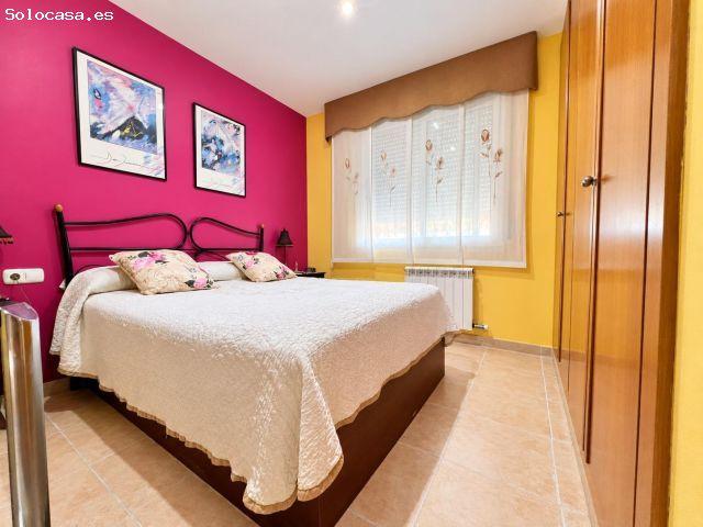 Chalet adosado de una sola planta, con amplios espacios exteriores, en La Riera de Gaià