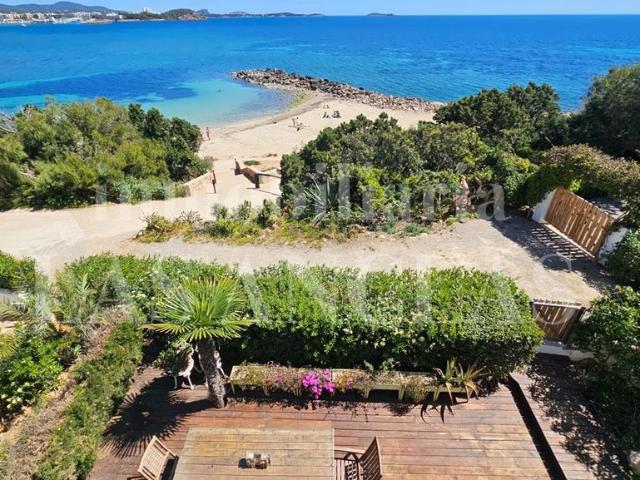 Chalet adosado de lujo de 158 m2 en venta Santa Eulalia del Río, Baleares