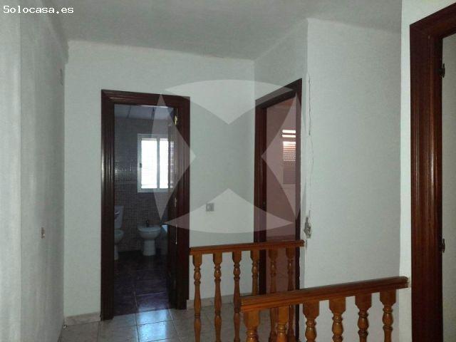 CHALET ADOSADO EN VENTA EN BARRIADA ANTONIO DOMÍNGUEZ CERRO DE REYES