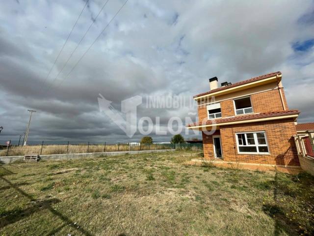 Chalet adosado en venta en Cihuri