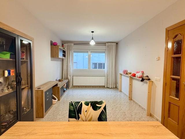 Chalet adosado en venta en Cuéllar. Ref. 2091