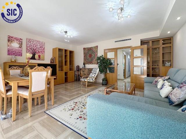 Chalet adosado en venta, Gandia, Valencia/València