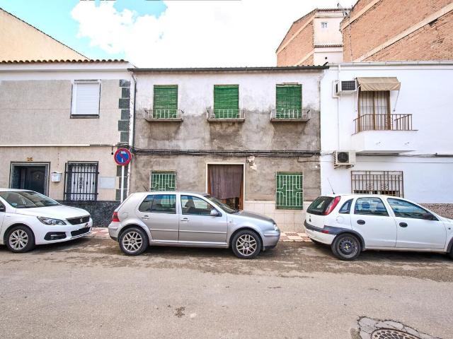 Chalet adosado en venta, Huétor Tájar, Granada