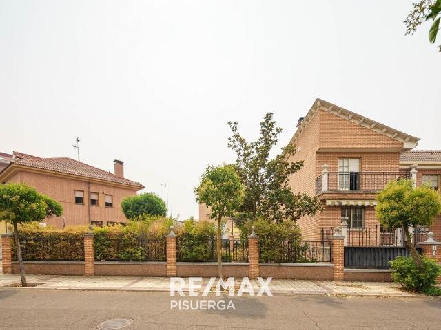 Chalet adosado en venta, Laguna de Duero, Valladolid