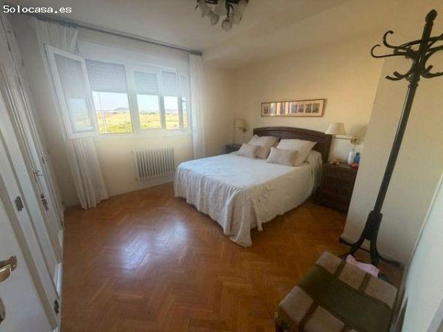 CHALET ADOSADO EN VENTA PARQUESOL