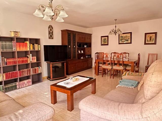 Chalet adosado en venta, San Martín de la Vega, Madrid