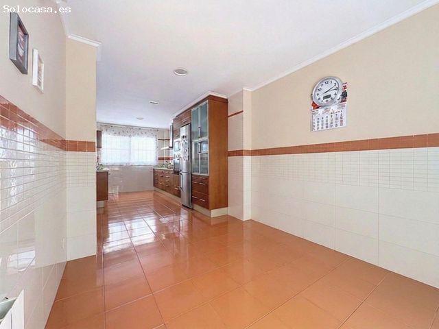 Chalet adosado en alquiler en Alboraya Valencia