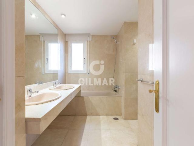 Chalet Adosado en alquiler en Arturo Soria – Madrid | Gilmar