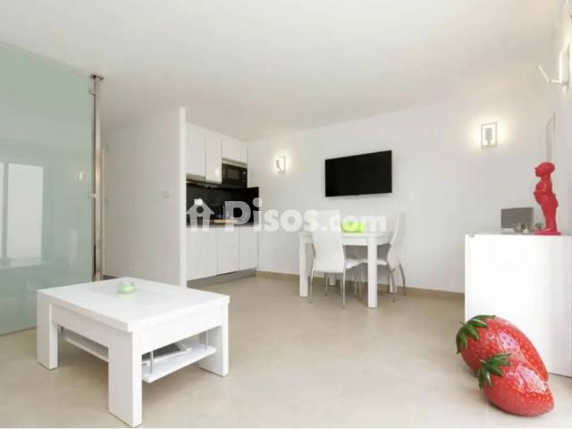 Chalet adosado en alquiler en Avenida de Orihuela, 4