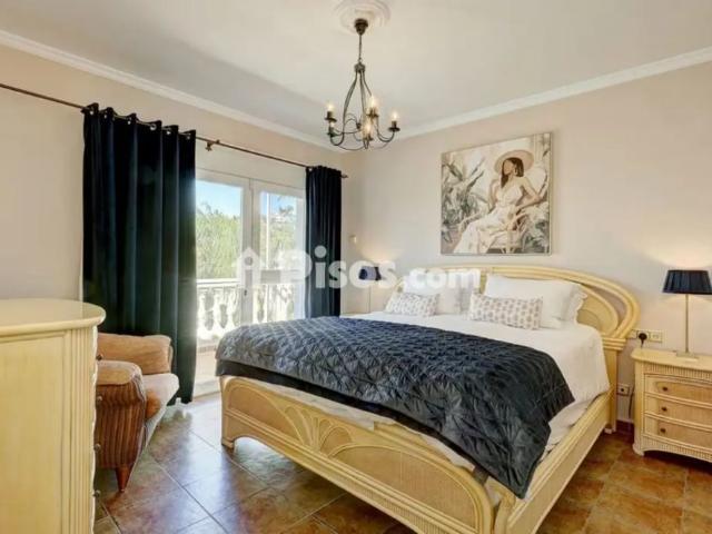 Chalet adosado en alquiler en Avenida de Rota, 95
