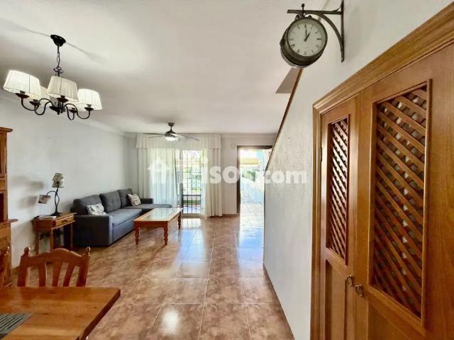 Chalet adosado en alquiler en Camino Bellosol