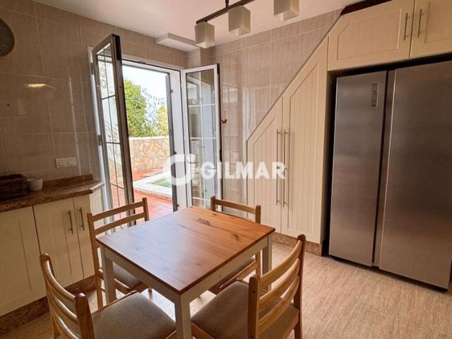 Chalet Adosado en alquiler en Cala del Moral – Málaga | Gilmar