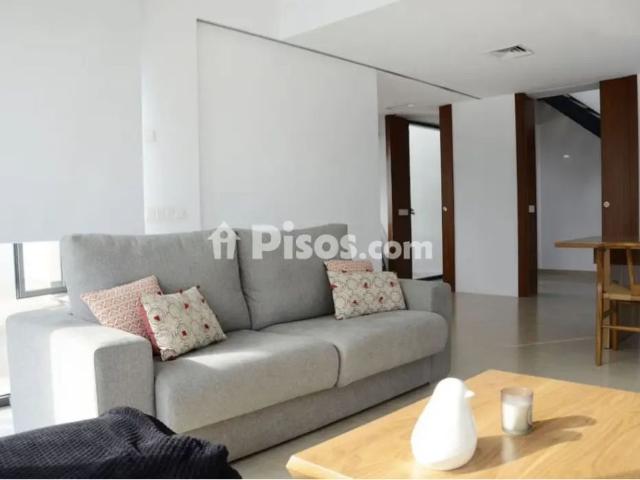Chalet adosado en alquiler en Calle Crucero, 6