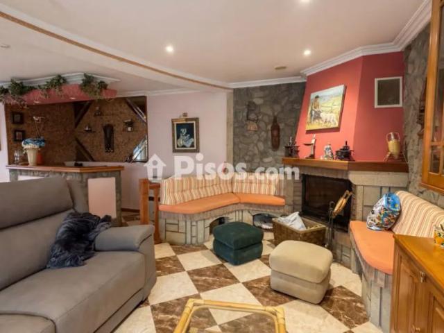 Chalet adosado en alquiler en Calle de Severino Cobas, cerca de Calle de Coutada Nova