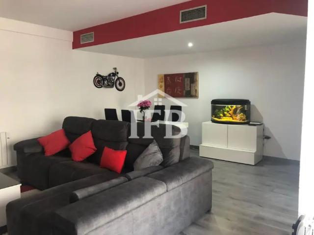 Chalet adosado en alquiler en Calle del Castillo Zalamea de la Serena