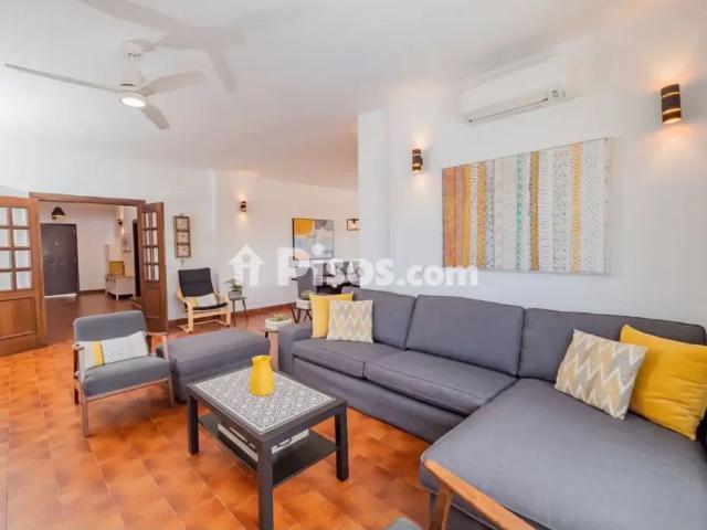 Chalet adosado en alquiler en Calle del Maestro Segovia, 23