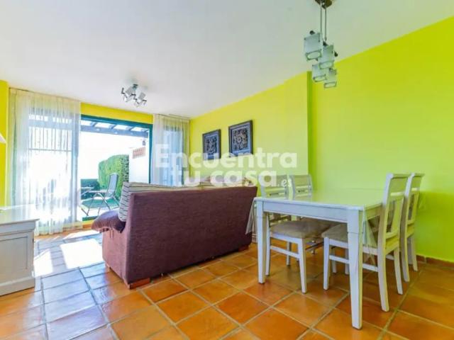 Chalet adosado en alquiler en Carrer Londres