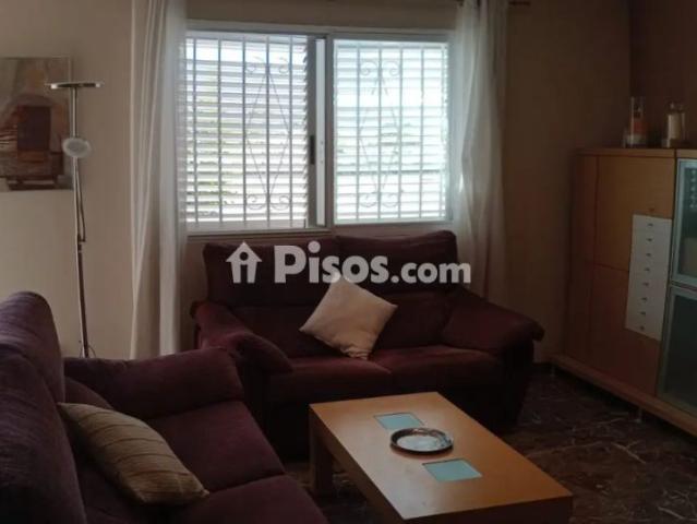 Chalet adosado en alquiler en Centro