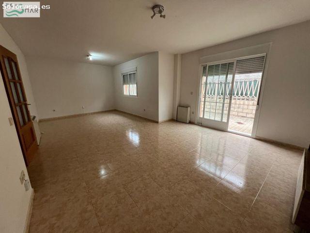 CHALET ADOSADO EN ALQUILER EN OLIAS DEL REY