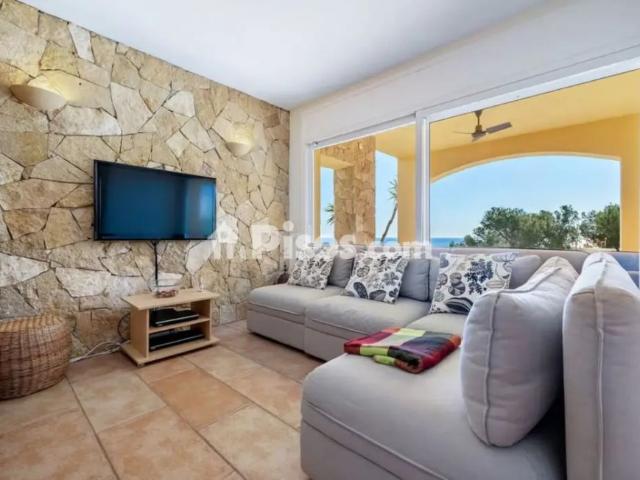 Chalet adosado en alquiler en Passatge de la Posidonia, 10