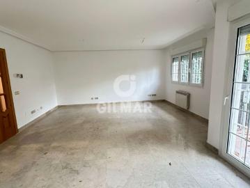 Chalet Adosado en alquiler en Pozuelo de Alarcón – Madrid | Gilmar