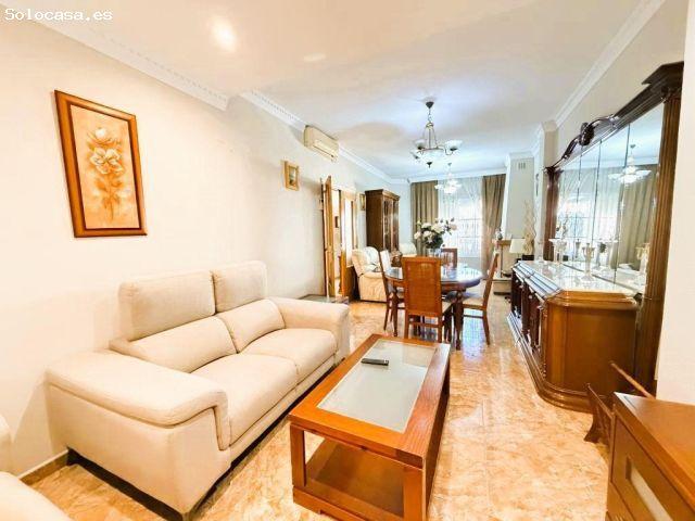 Chalet adosado en Los Prados
