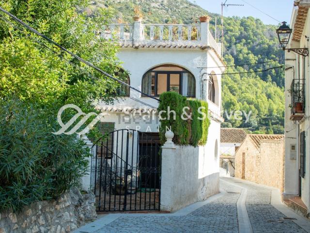 Chalet, Adsubia