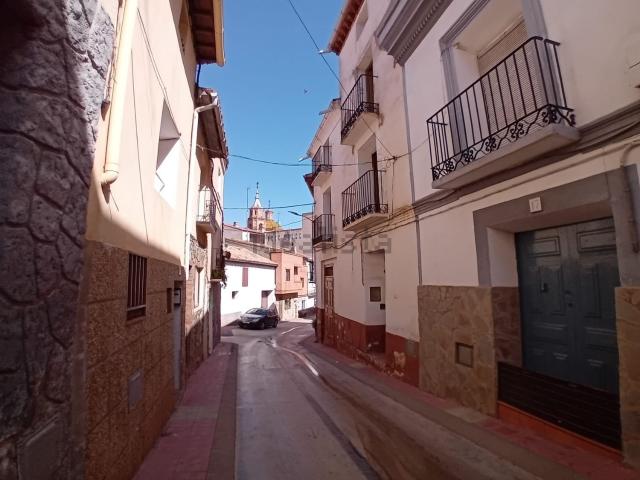 Chalet, Aguaron