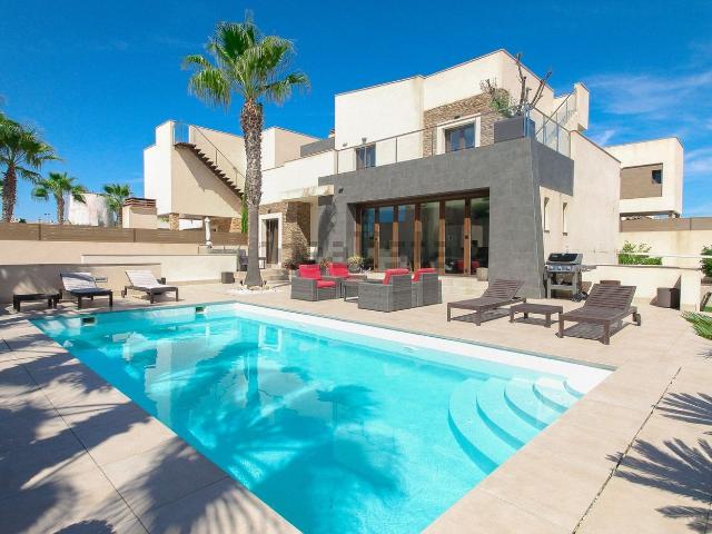 Chalet, Aguas Nuevas, Torrevieja